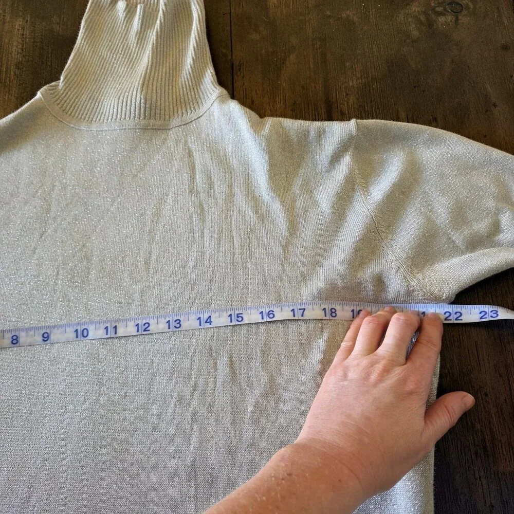 Composition NY Silk Blend Metallic Shimmer Turtleneck Sweater L Taupe Beige